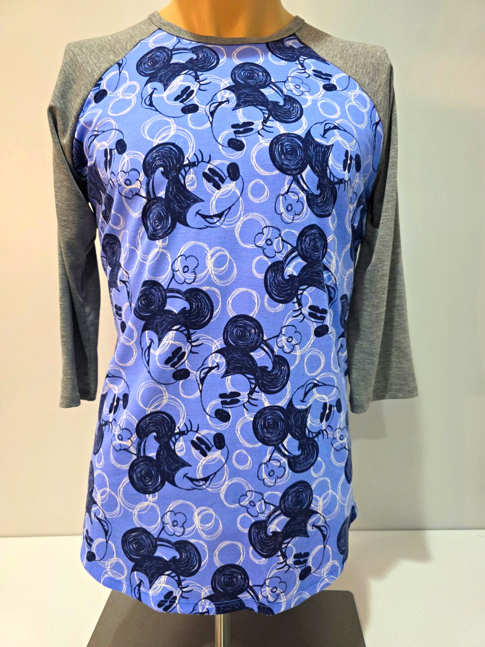 LuLaRoe Disney Mickey Minnie Mouse Shirt Womens M Blue Gray Raglan 3/4 Sleeve